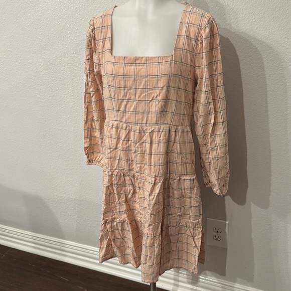 Plaid Peach Dress size super cute for the summer or any occasion size xl - Picture 2 of 6